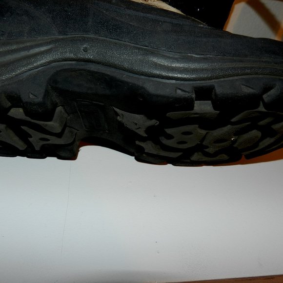 RUGGED OUTBACK- Men's Snow Winter / Hiking Boots- Size-8 - Picture 8 of 8